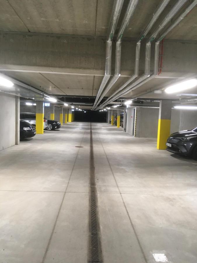 Vp Kalamaja Apartment With Garage Tallin Zewnętrze zdjęcie